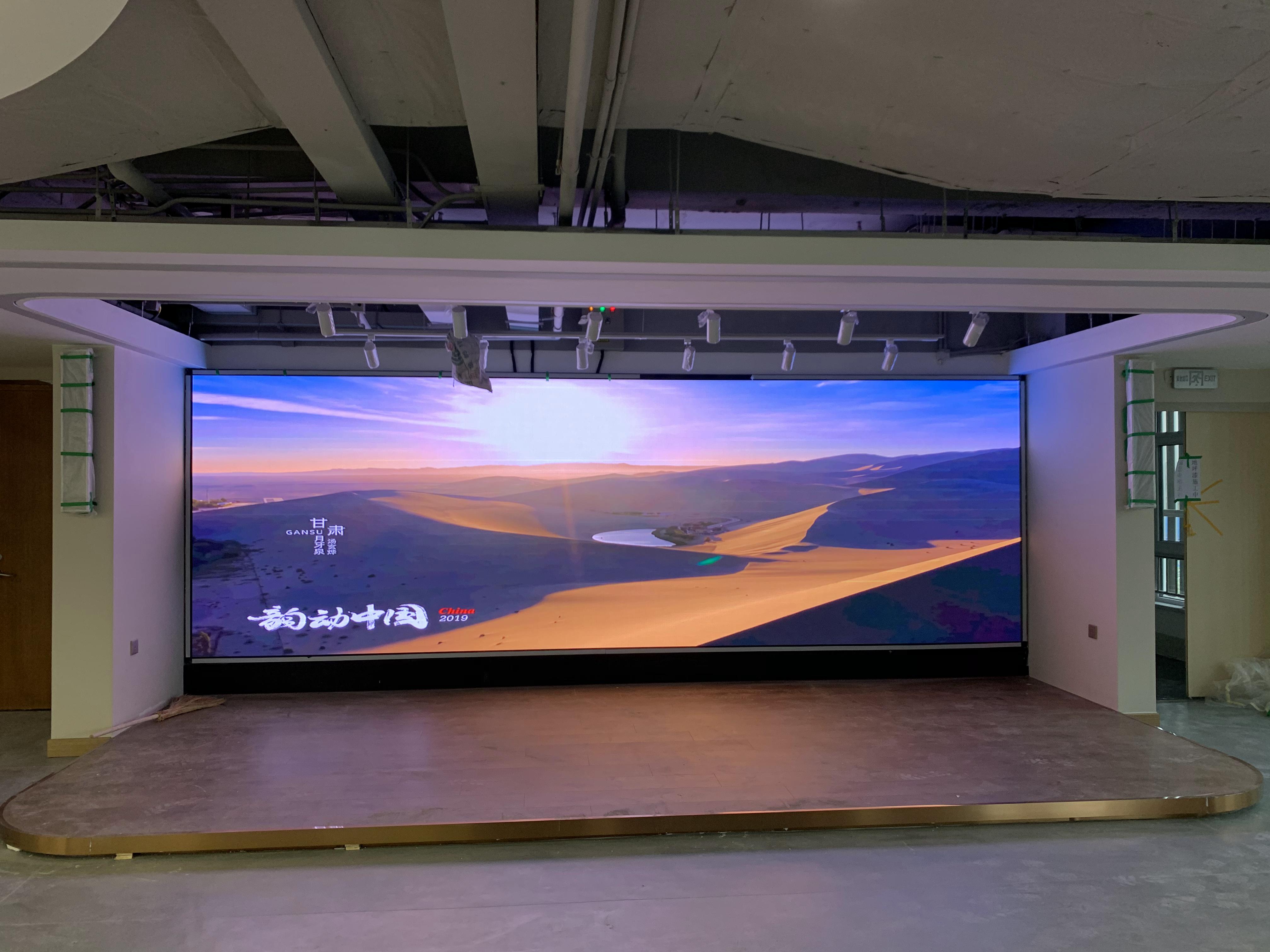 文旅項目中，戶外LED顯示屏如何與燈光秀、互動裝置結(jié)合打造沉浸式體驗？